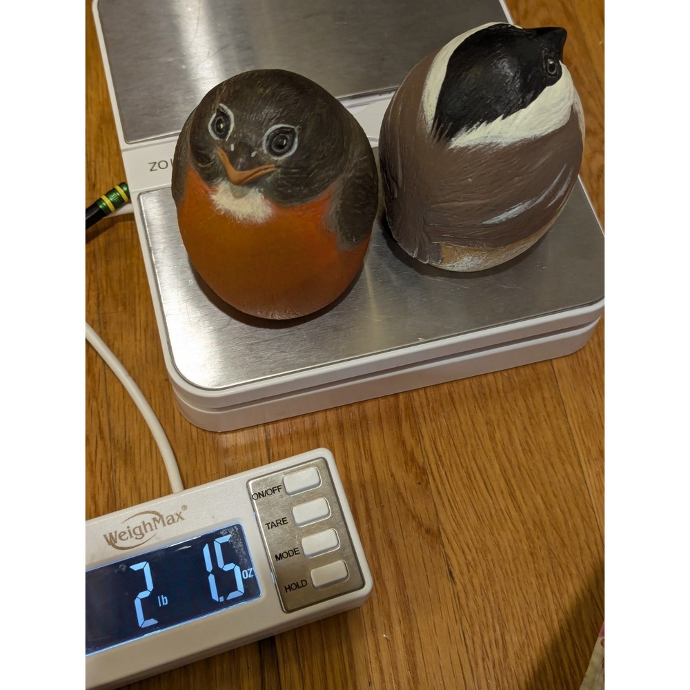 Rolly Polly Robin Chickadee Bird Resin Statue Figure 3.5" Hand Painted Heavy - Picture 16 of 16